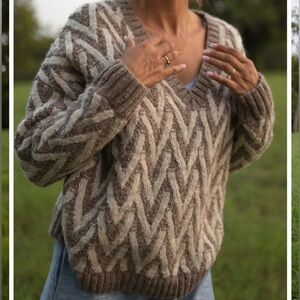 Liz Alig wool Maeve Sweater size small